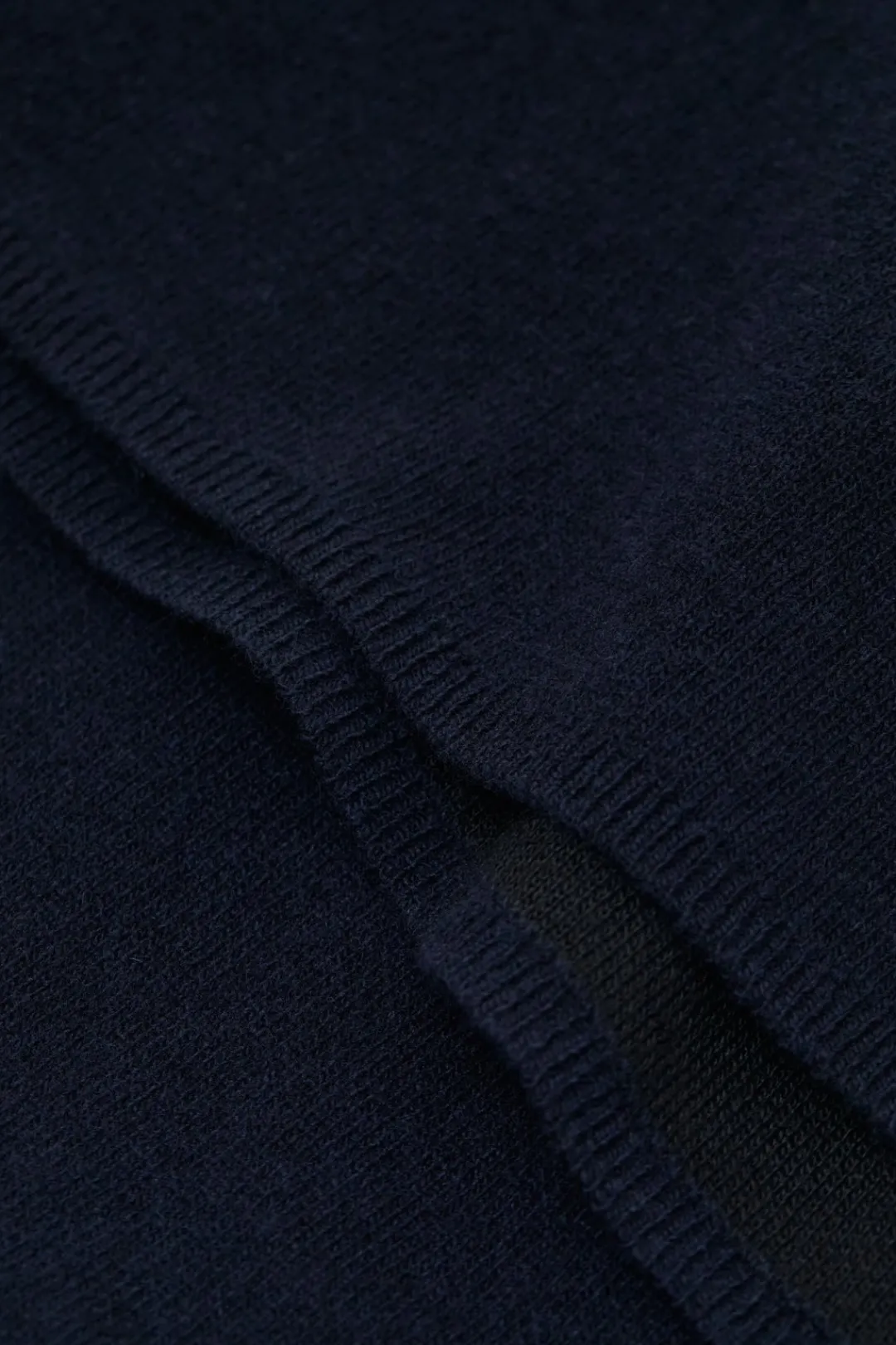 Closed A-line knitted skirt Dark night Online