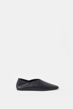 Closed Ballet Flats made of leather Black Best
