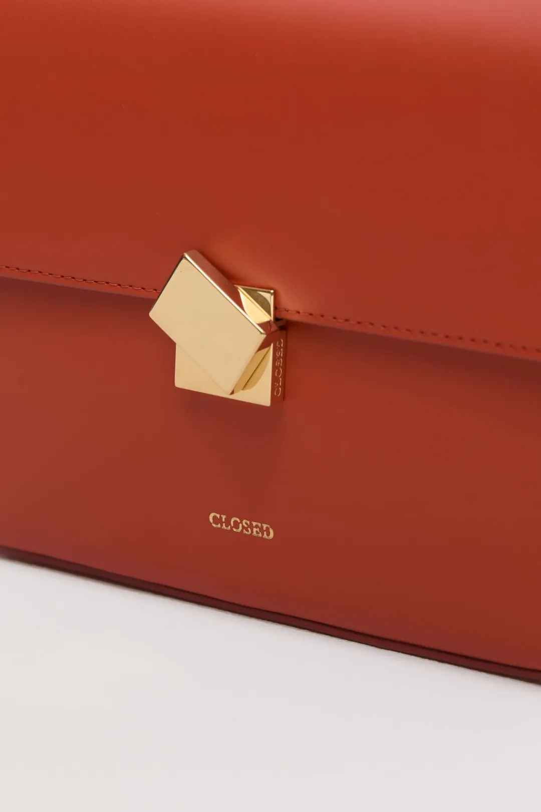 Closed Bag One Hibiscus red Sale