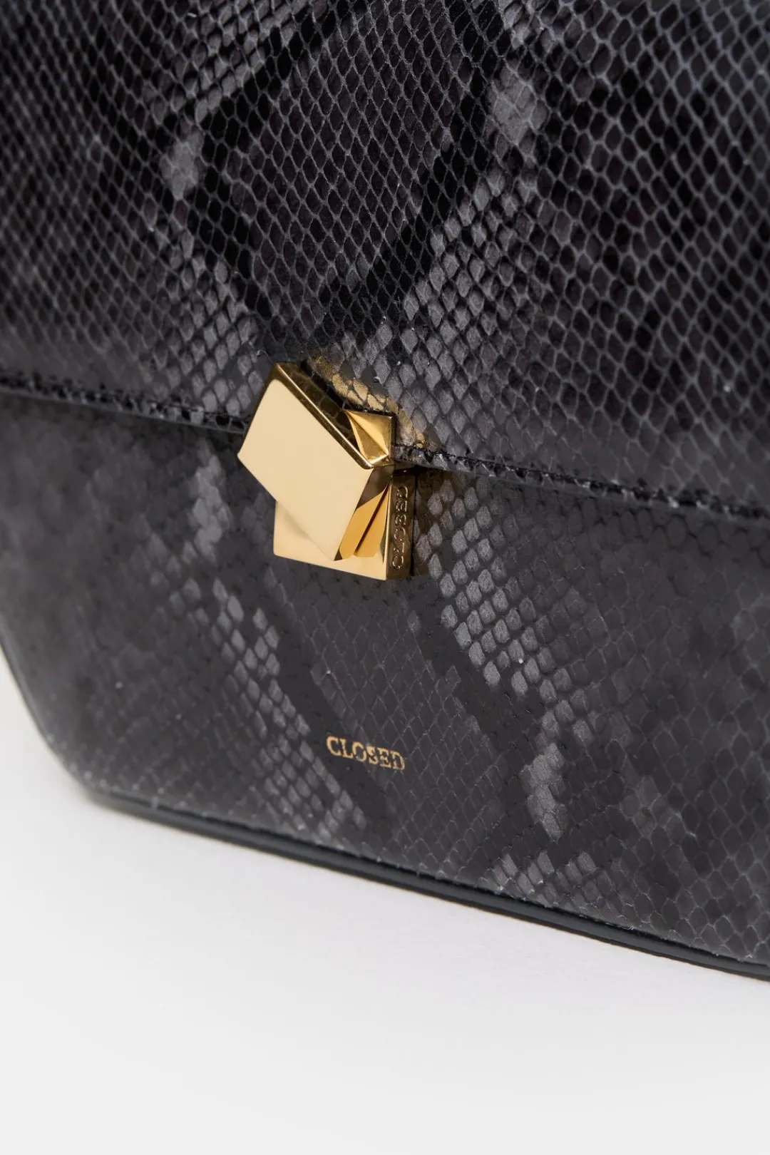 Closed Bag One Heritage grey Hot