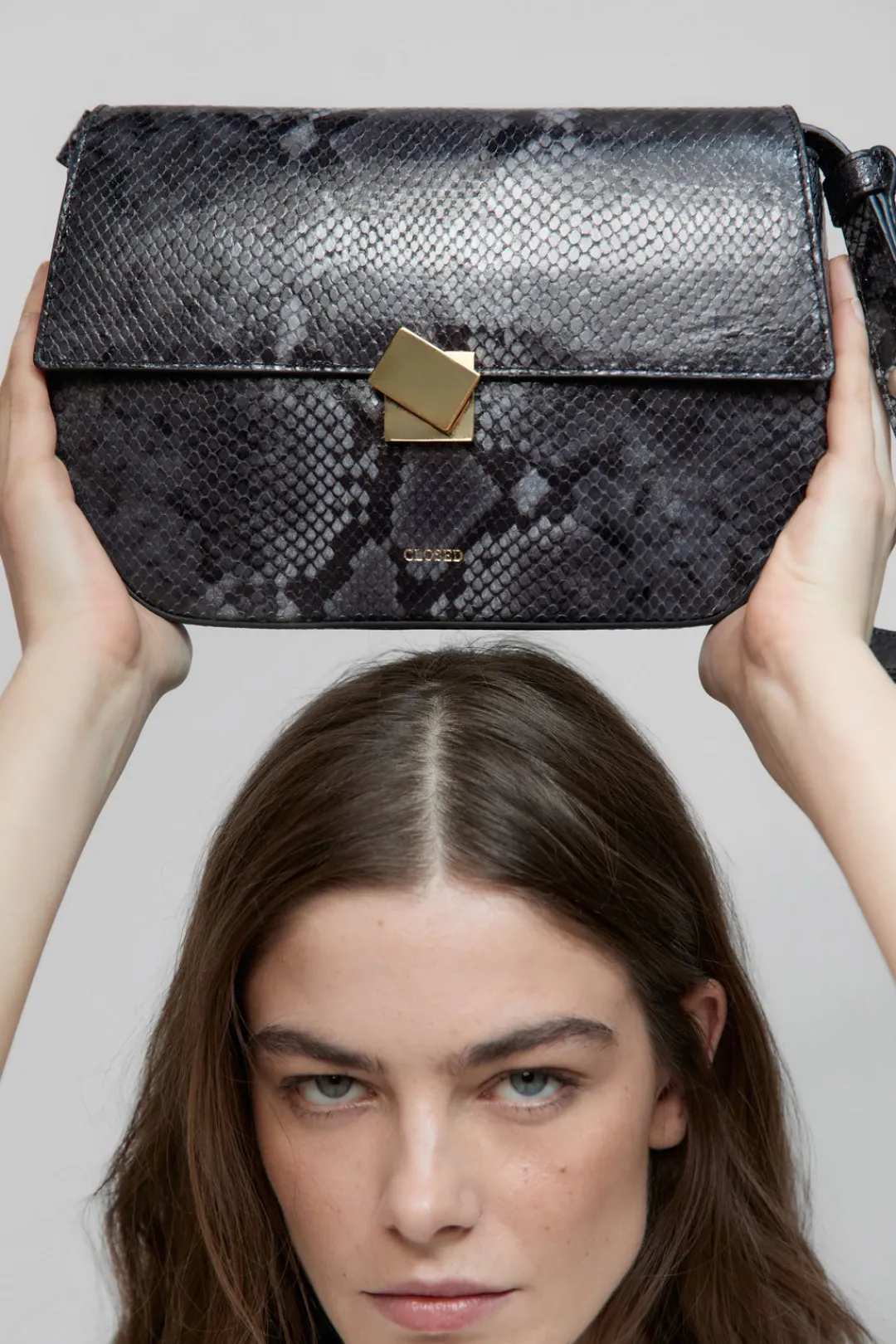 Closed Bag One Heritage grey Hot