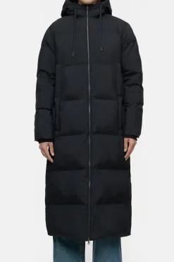 Closed Extra long quilted coat Black