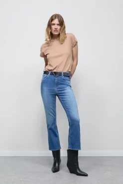 Closed Flared Jeans - Style Name Hi-Sun Mid blue Hot
