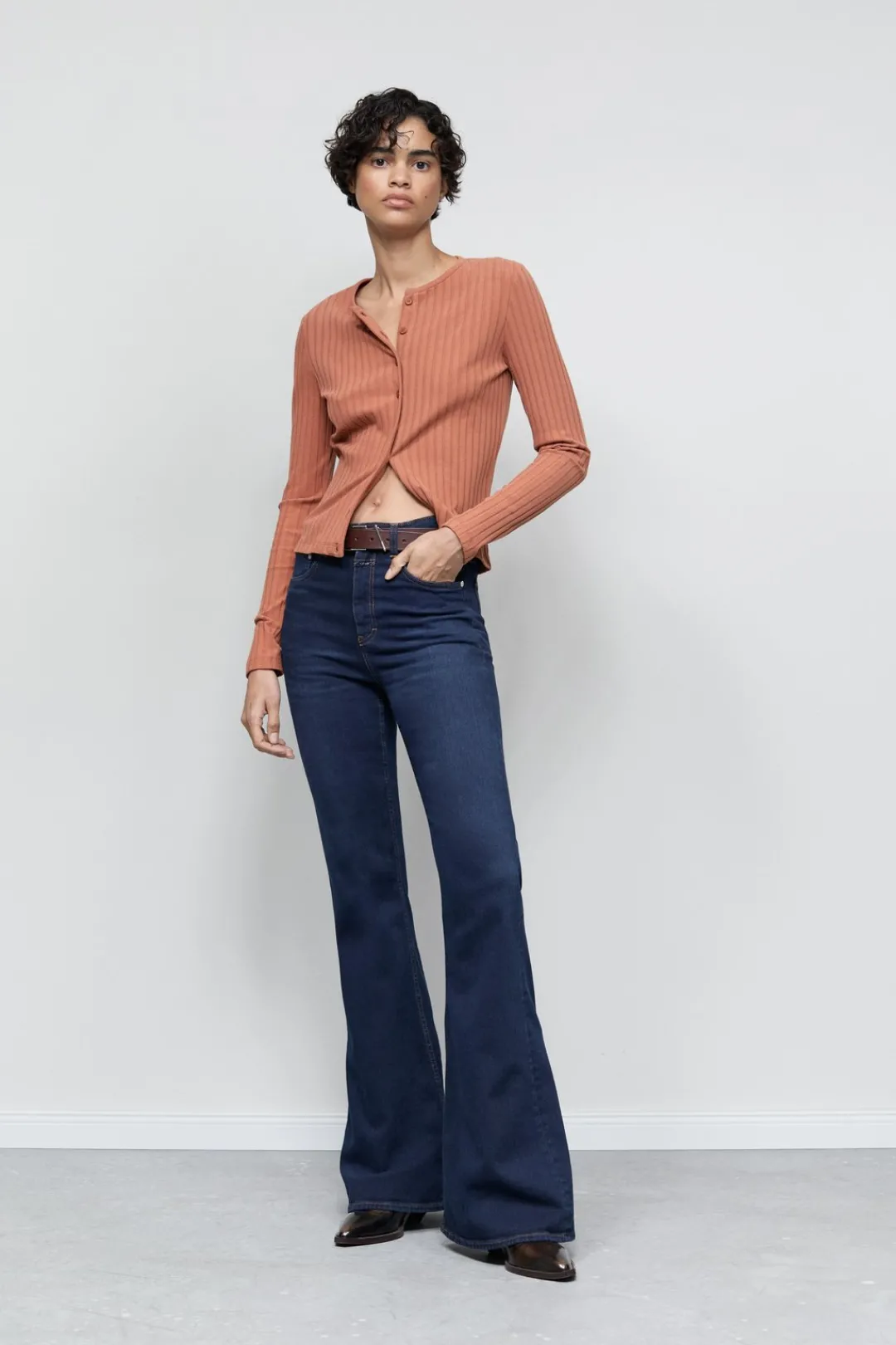 Closed Flared Jeans - Style Name Rawlin Dark blue Discount