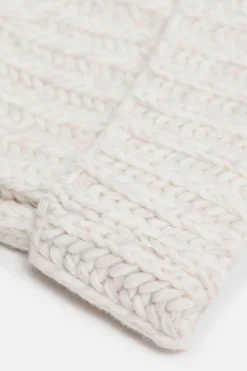 Closed Hand-knitted hat English rose Discount