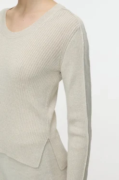 Closed Knitted long-sleeve top Sabbia beige Hot