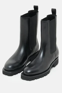 Closed Leather boots Black