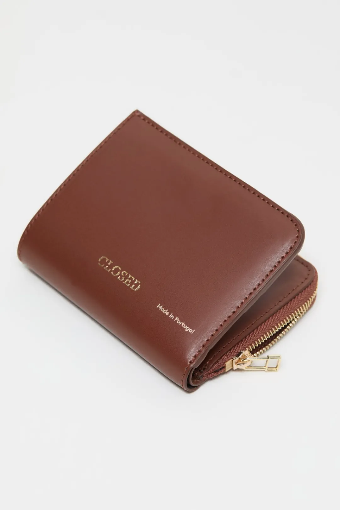 Closed Leather wallet medium Tartufo Hot