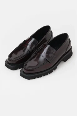 Closed Loafers Dark raisin red Outlet