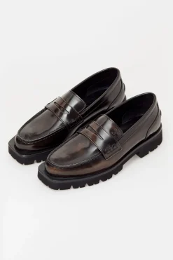 Closed Loafers Irish coffee New