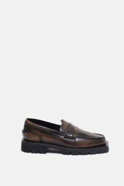 Closed Loafers Irish coffee New