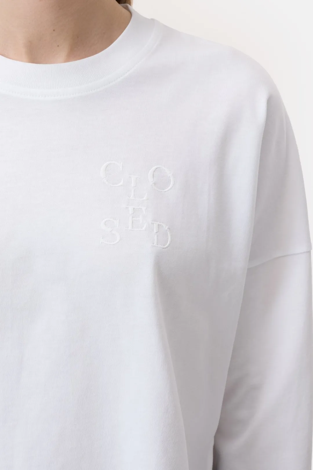 Closed Long-sleeved shirt made from organic cotton White Hot