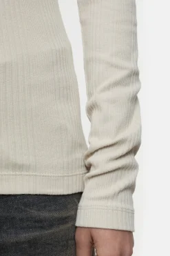 Closed Long-sleeved shirt with V-neck Pearl beige Clearance