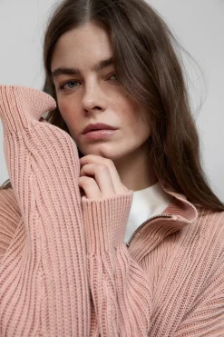 Closed Organic cotton troyer Ferro brown