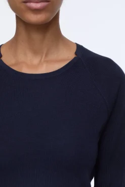 Closed Organic wool jumper Dark night Clearance