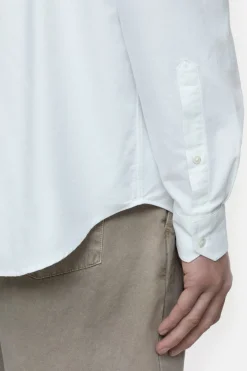 Closed Oxford shirt made from organic cotton White Hot