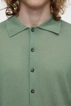 Closed Polo jumper made from organic wool Eucalyptus Online
