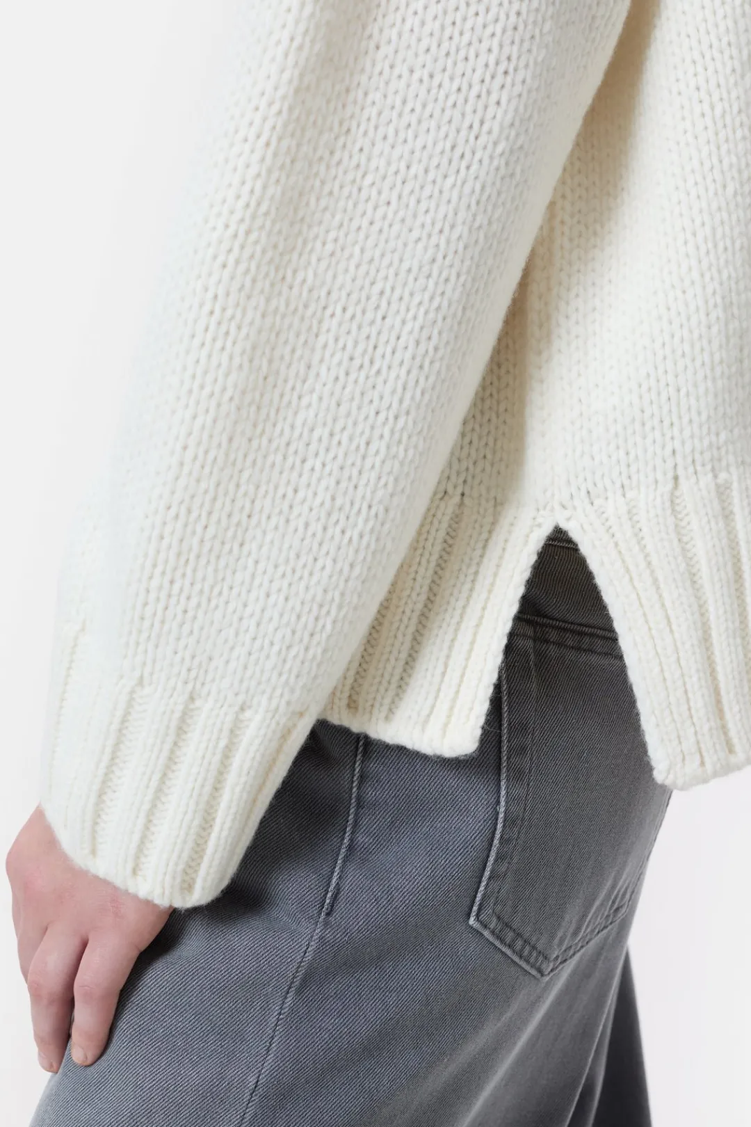 Closed Pure wool jumper Ivory Online
