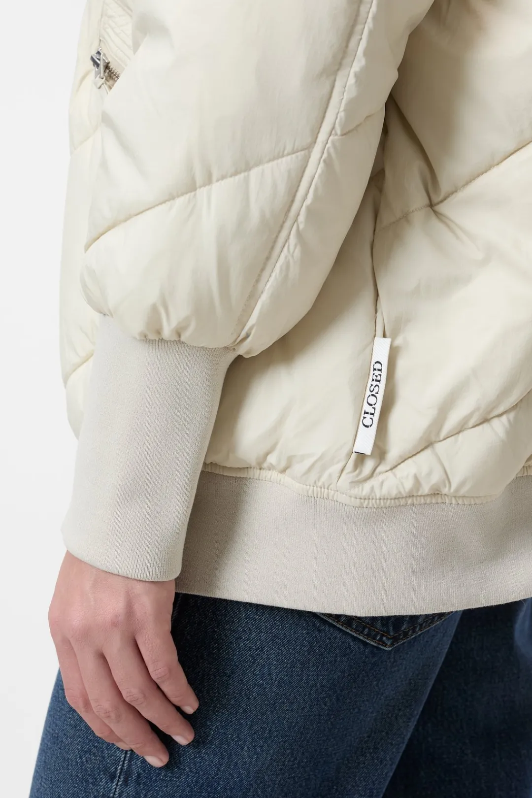 Closed Quilted bomber jacket Shortbread beige