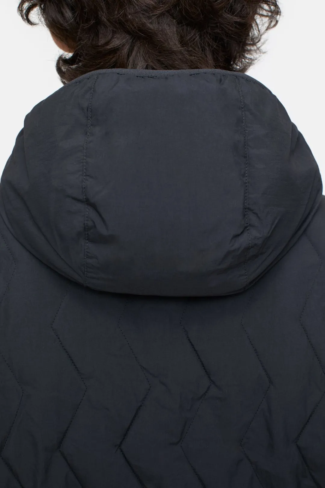 Closed Quilted jacket Black Online