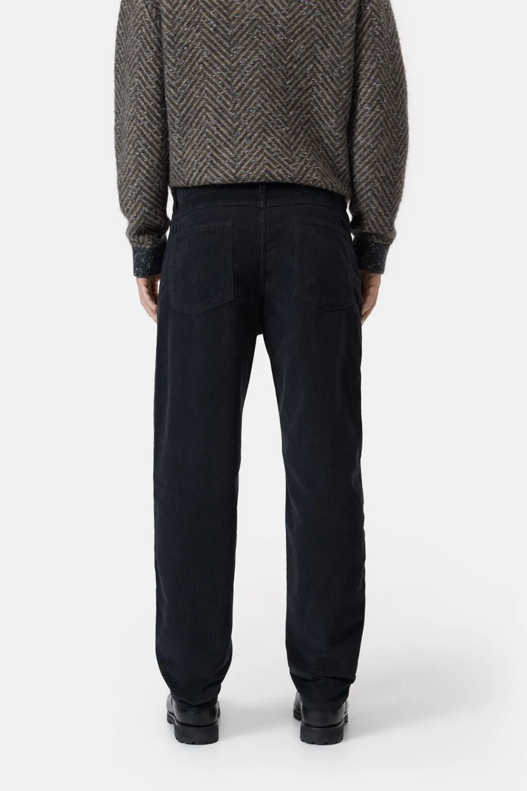 Closed Regular Pants - Style Name X-Lent Tapered Black Online