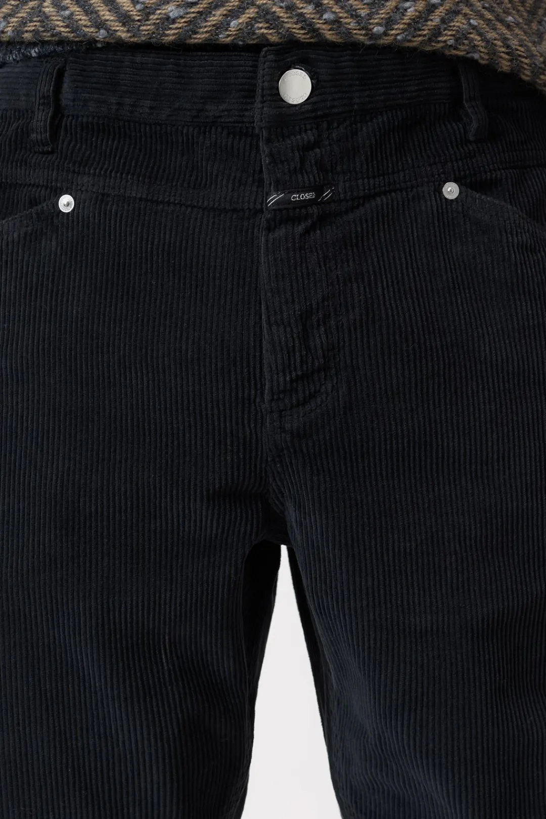 Closed Regular Pants - Style Name X-Lent Tapered Black Online