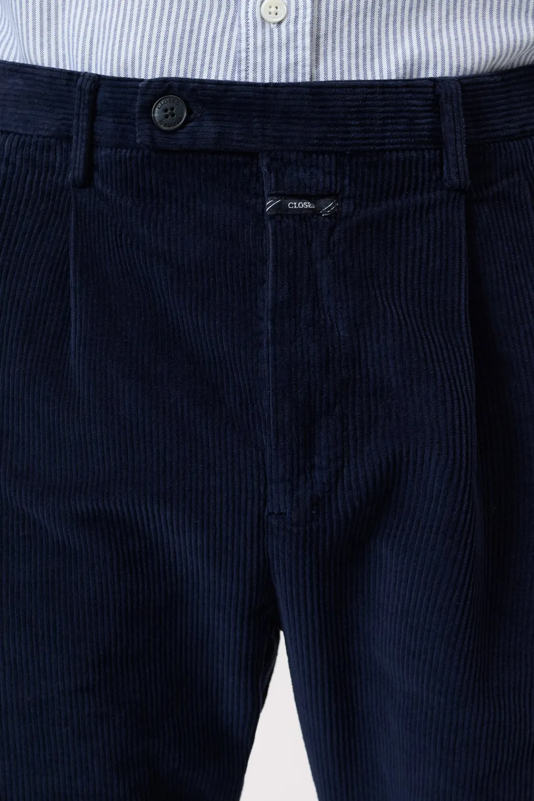 Closed Regular Pants - Style Name Bergen Tapered Dark night Hot