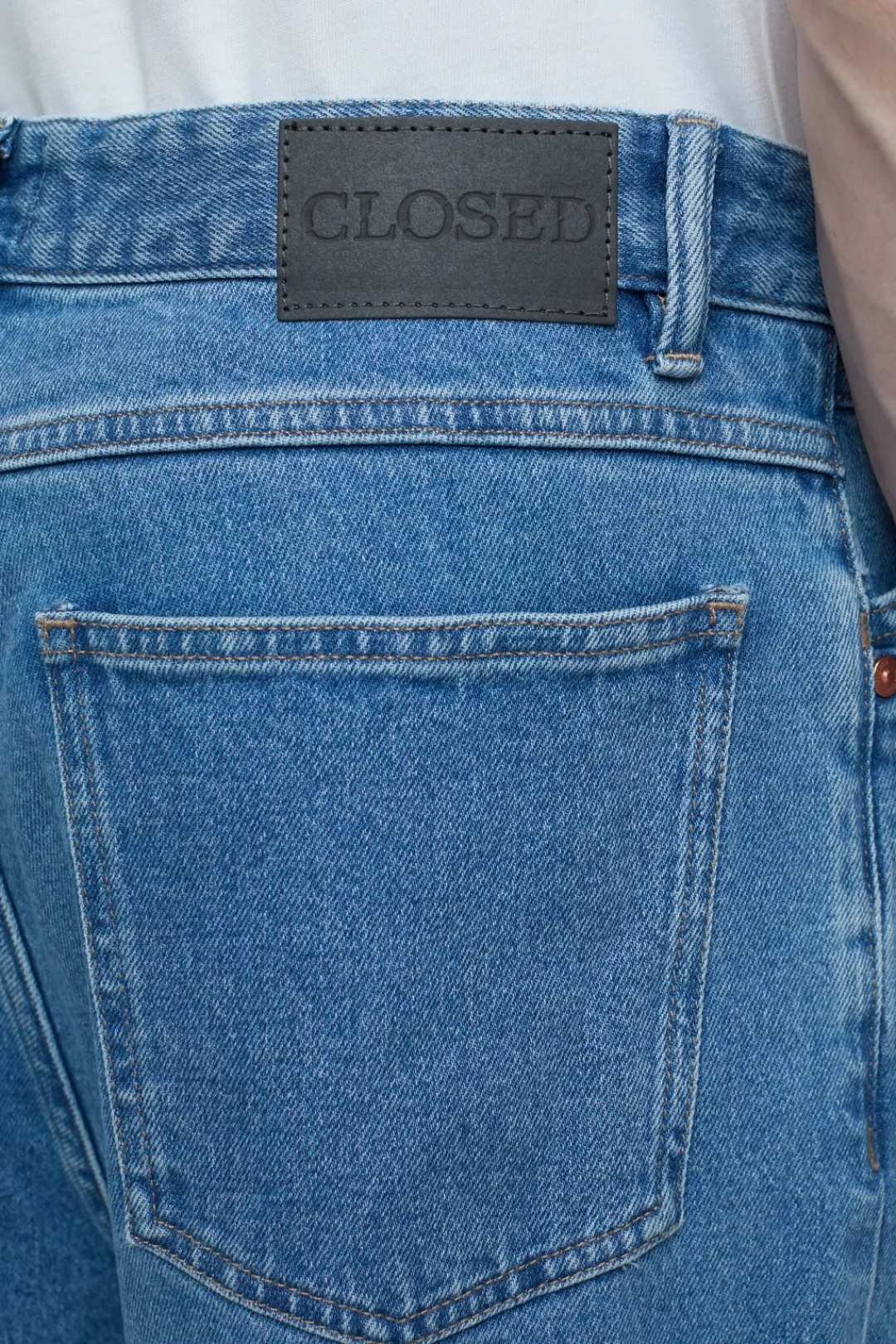 Closed Relaxed Jeans - Style Name Springdale Relaxed Mid blue