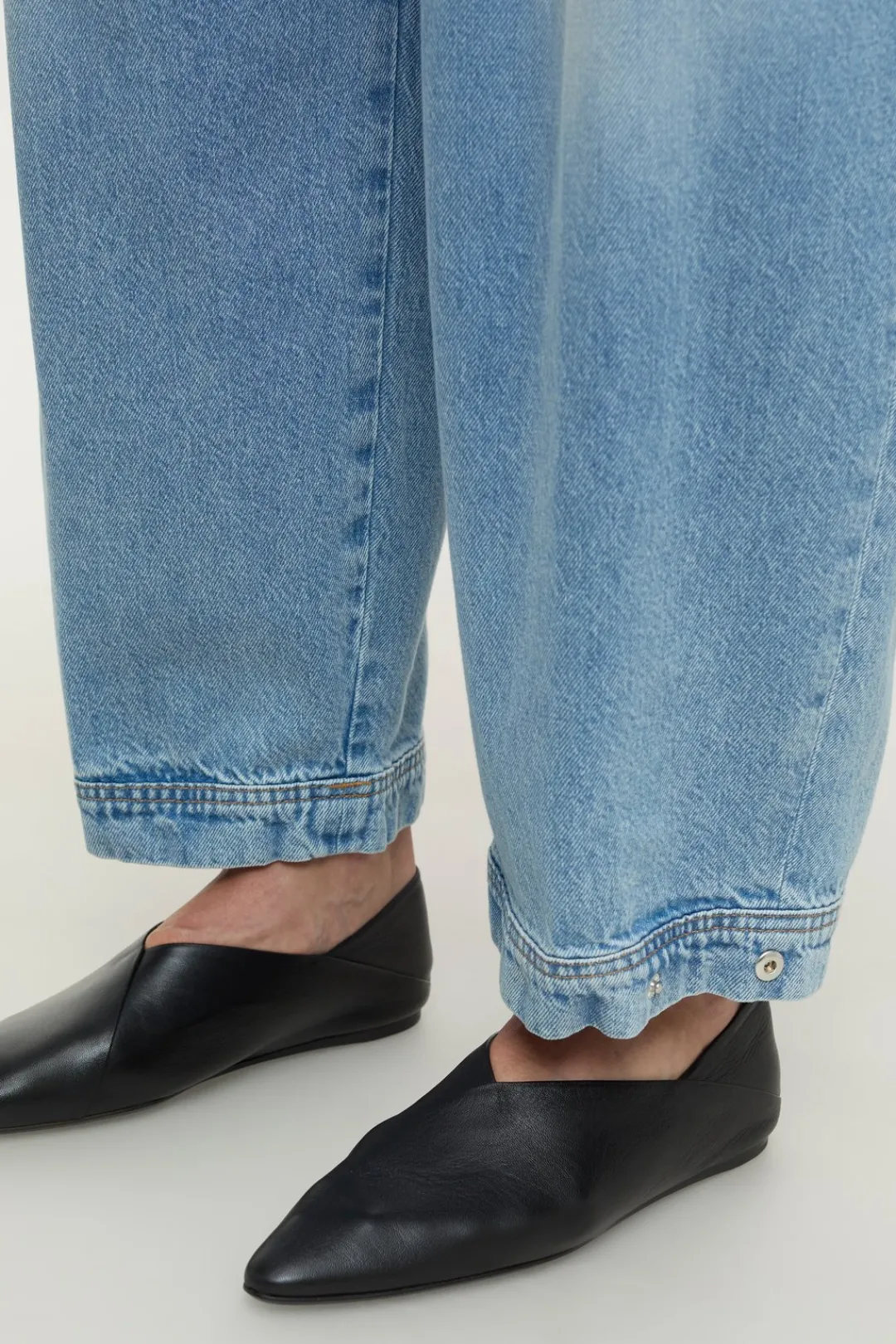 Closed Relaxed Jeans - Style Name Rhannon Light blue Clearance