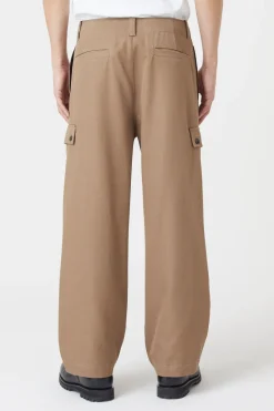 Closed Relaxed Pants - Style Name Cove Cropped Brown sugar Hot