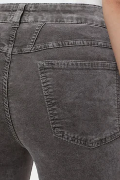 Closed Relaxed Pants - Style Name Pedal Pusher Heritage grey Best