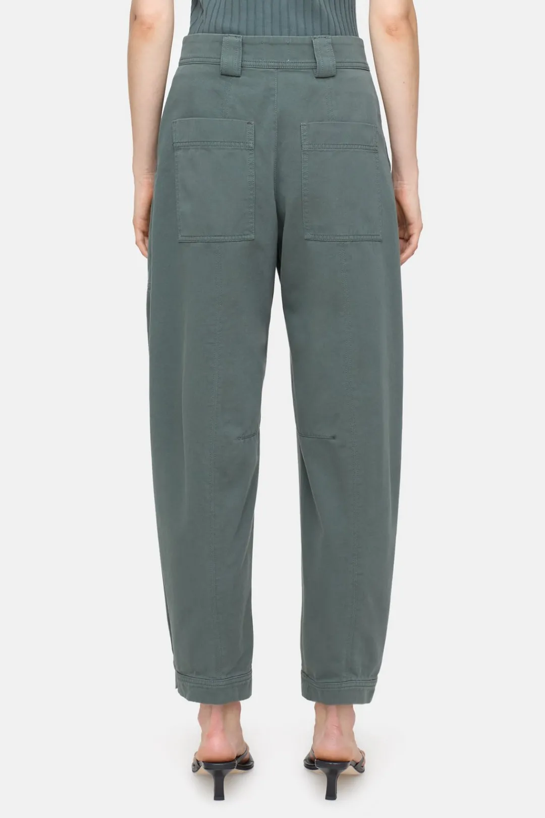 Closed Relaxed Pants - Style Name Rhannon Pini green