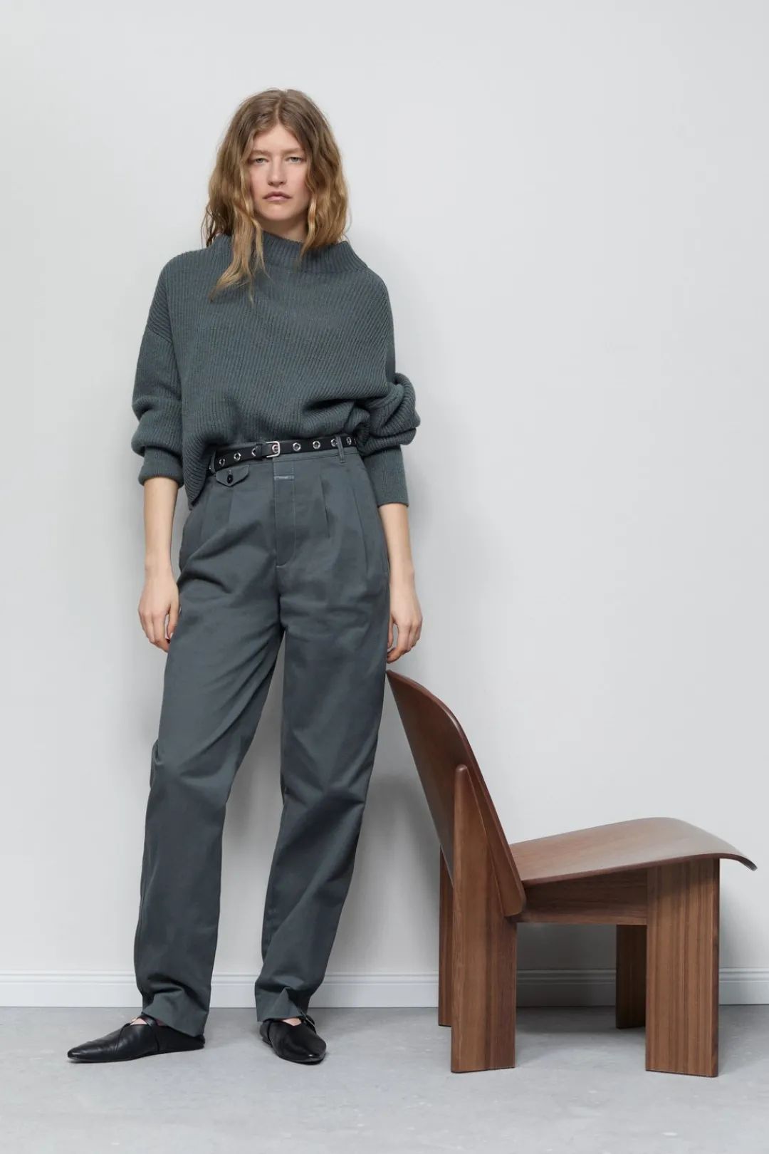 Closed Relaxed Pants - Style Name Rhoone Pini green Best