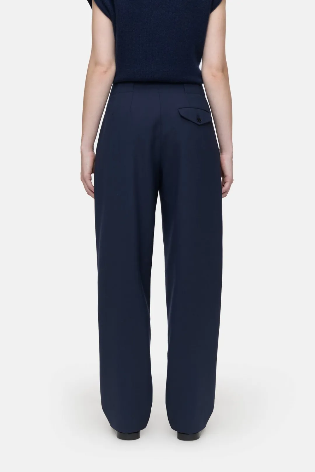 Closed Relaxed Pants - Style Name Mawson Dark night New