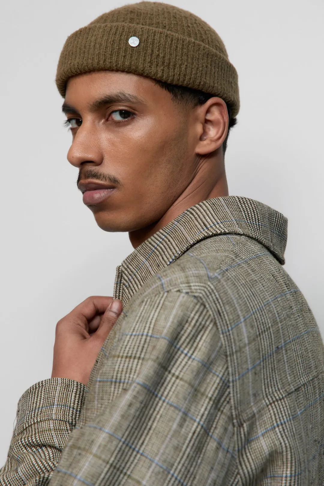 Closed Sailors beanie Golden moss