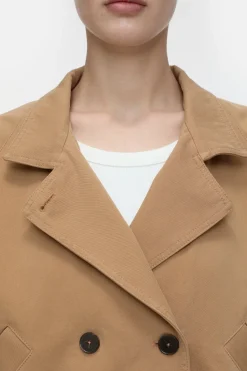 Closed Short trench jacket Biscotti brown Hot