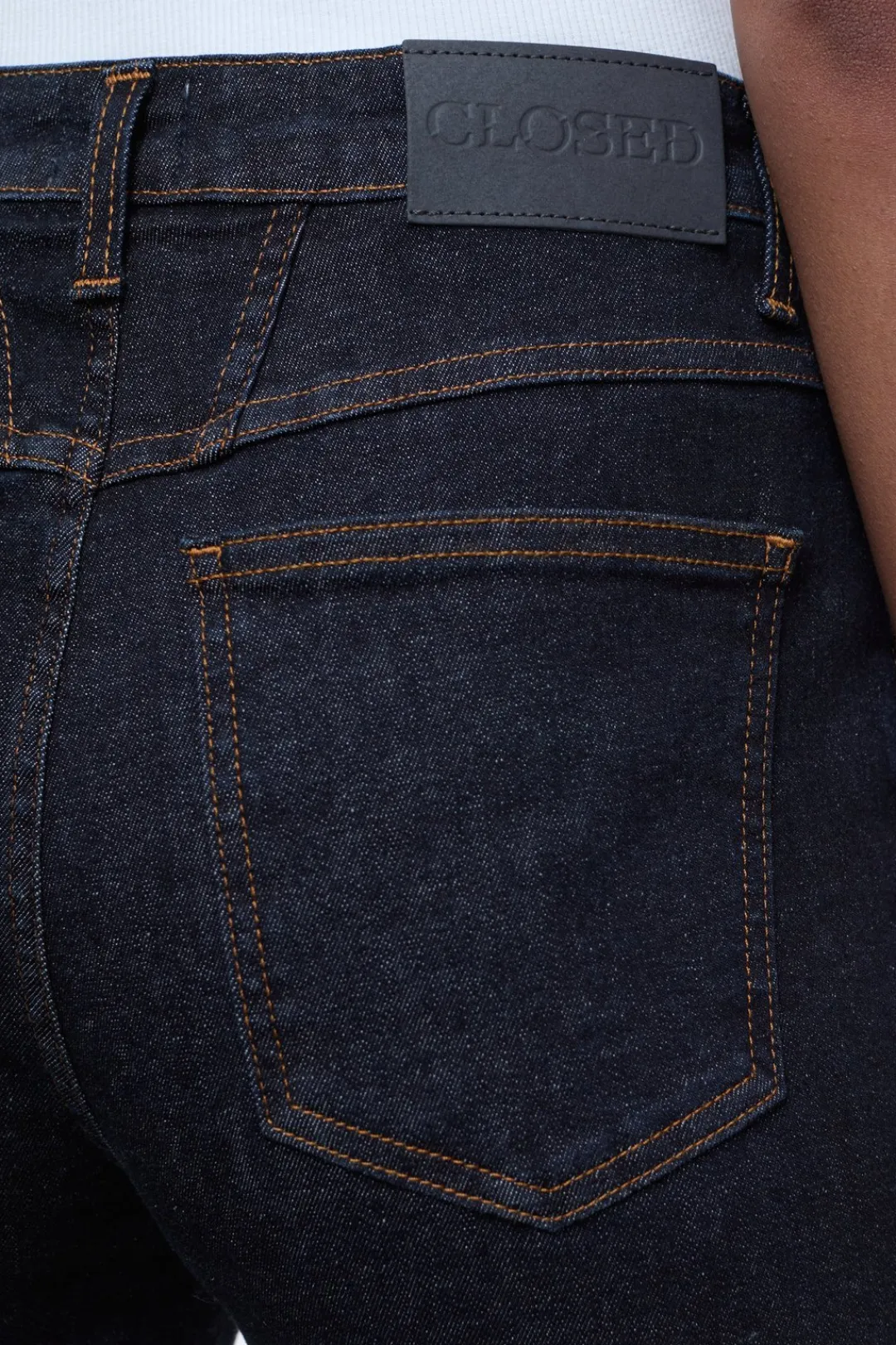 Closed Skinny Jeans - Style Name Jaylen Dark blue New