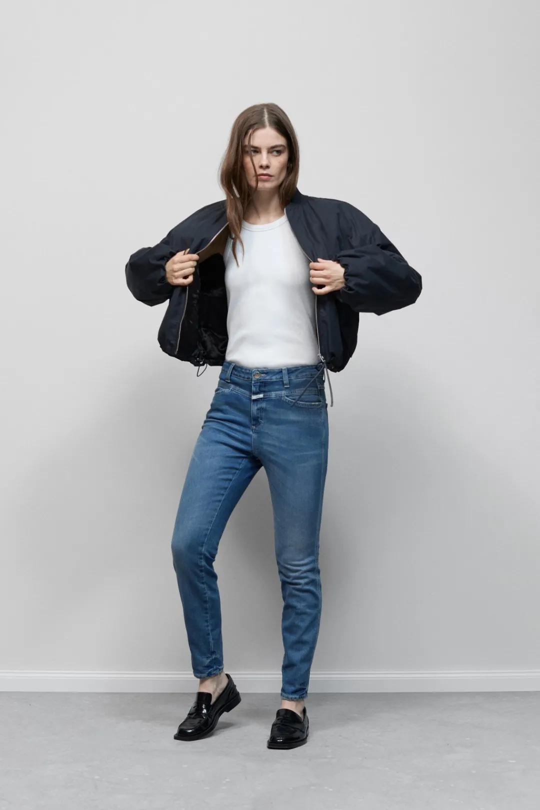 Closed Skinny Jeans - Style Name Skinny Pusher Dark blue New