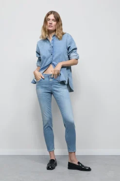Closed Skinny Jeans - Style Name Baker Light blue