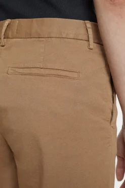 Closed Slim Pants - Style Name Auckley Brown sugar Hot