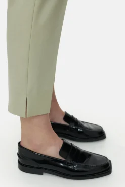 Closed Slim Pants - Style Name Sonnett Pastel olive Sale