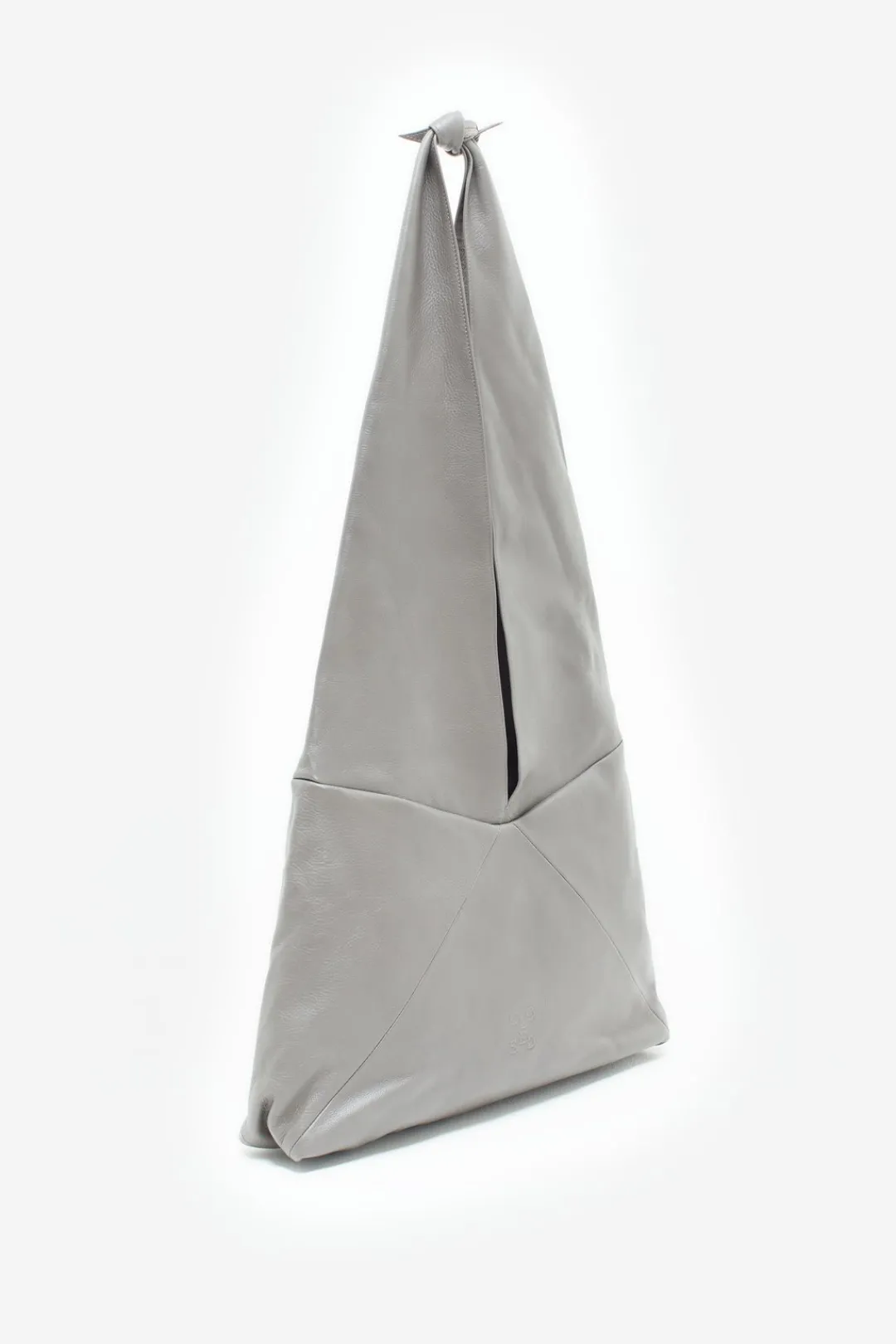 Closed Smooth Leather Bag plaster beige New