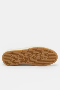 Closed Sneaker Low made of leather White Hot