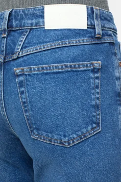 Closed Straight Jeans - Style Name Milo Mid blue Hot