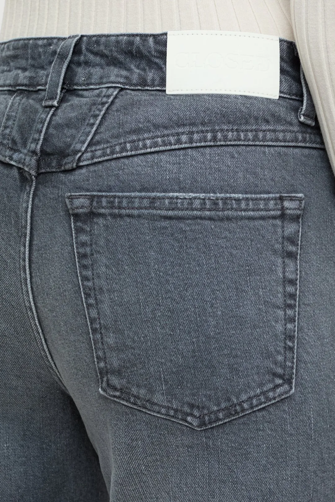 Closed Straight Jeans - Style Name Milo Mid grey Best