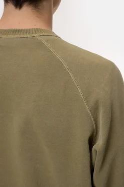 Closed Sweatshirt made from pure organic cotton Herbal green Hot