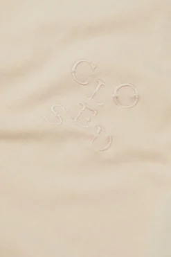 Closed T-shirt with logo embroidery Albicocca