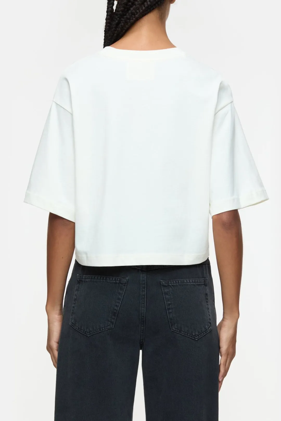 Closed T-shirt with logo embroidery Ivory New