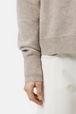 Closed Turtleneck jumper made from pure wool biscuit Hot