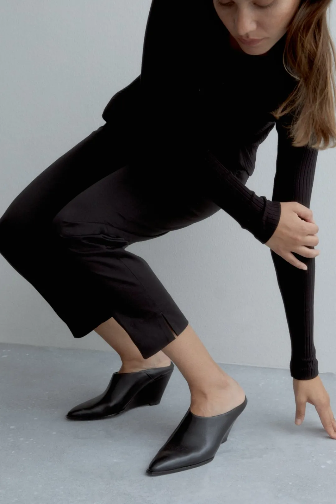 Closed Wedge mules Black Outlet